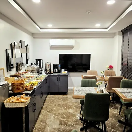 Hotel Cape Palace 3*