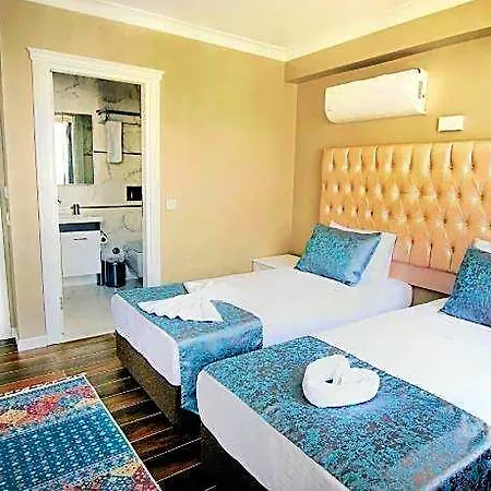 Hotel Cape Palace
