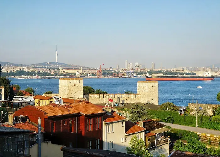 Отель Cape Palace 3*